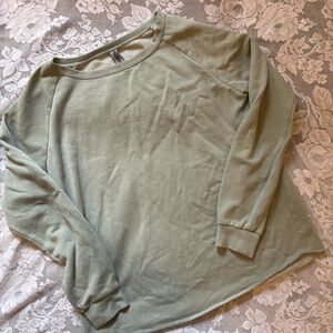 Green Long Sleeve Sweatshirt